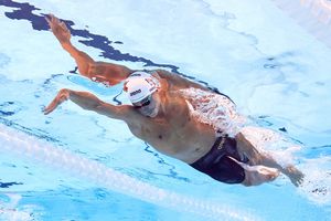 David Popovici luptă pentru aur în finala la 200 m liber de la Campionatele Mondiale de natație