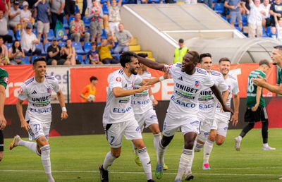 Patronul din Superliga s-a dat în spectacol după meciul de luni: „Am băut un pahar de vin azi, nu cinci”