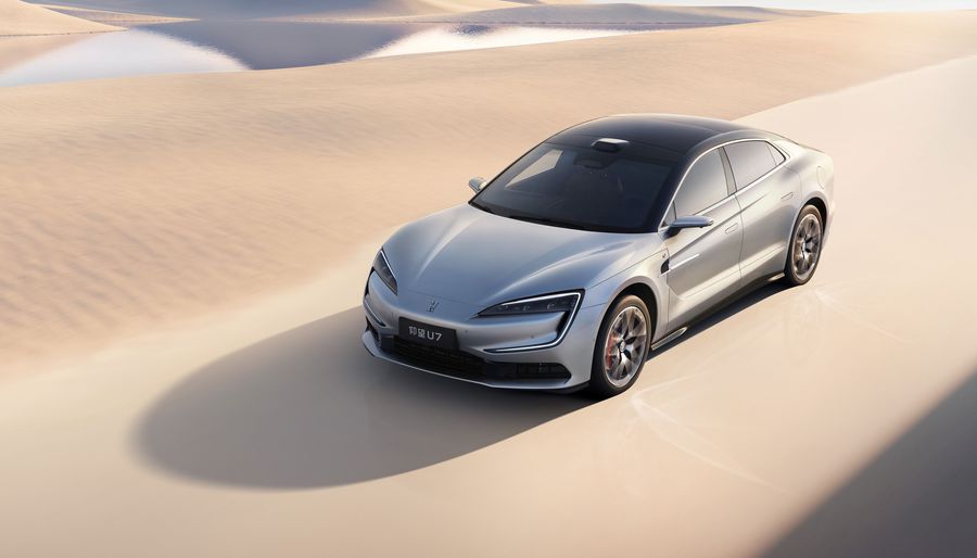 BYD celebrează producția a 13 milioane de autovehicule cu energie nouă