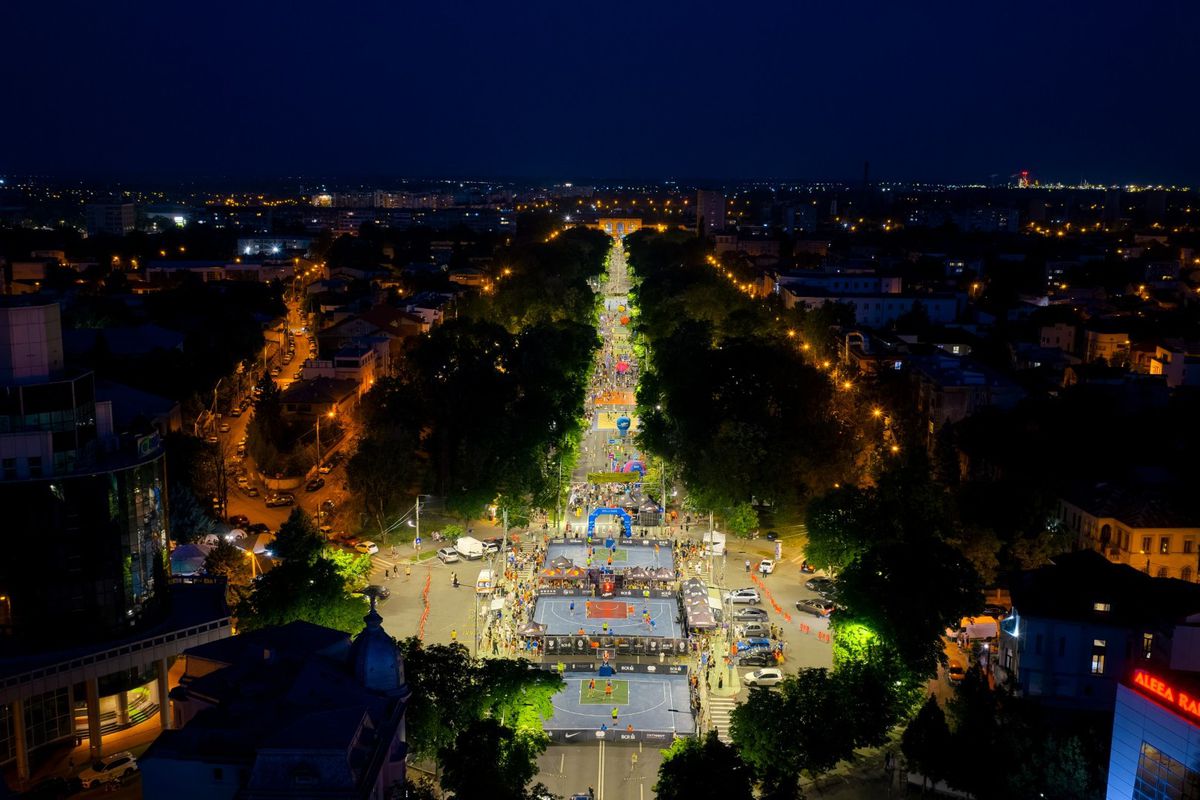 Ploieștiul a făcut show pe bulevard la Sport Arena Streetball » 90 de echipe și peste 320 de jucători au jucat baschet 3x3