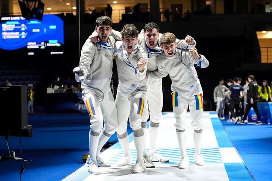 Radu Nițu, Vlad Covaliu, Răzvan Ursachi și George Dragomir, sabrerii români medaliați cu bronz la CM de la Tbilisi România, treisprezece medalii mondiale în 2025 » Mai sunt trei competiții majore în acest an: haltere, gimnastică și handbal + Mihaela Cambei va fi prezentă, în schimb Ana Bărbosu nu