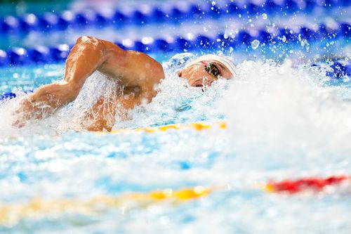 CORESPONDENȚĂ DIN SINGAPORE David Popovici luptă pentru aur în finala la 200 m liber de la Campionatele Mondiale de natație » Ora și televizarea
