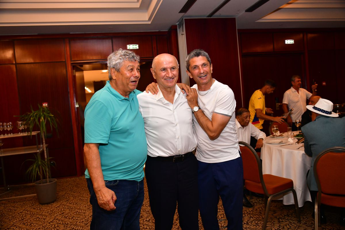Imagini memorabile de la petrecerea lui Mircea Lucescu! George Copos a „rupt ariciul” buzunarului și a aruncat timid cu bani în lăutari