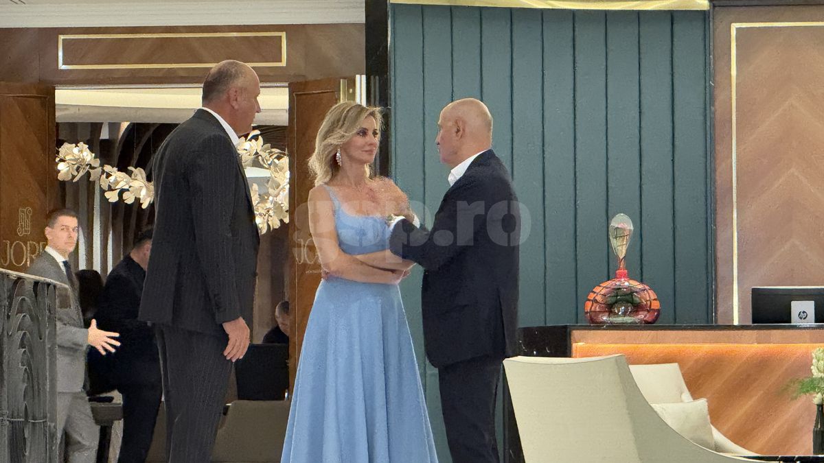 Petrecere VIP în cinstea lui Mircea Lucescu cu nume grele din politică și din fotbal! Cum a apărut Diana Șucu și ce meniu de 5 stele au primit invitații