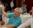 Imagini memorabile de la petrecerea lui Mircea Lucescu! George Copos a „rupt ariciul” buzunarului și a aruncat timid cu bani în lăutari