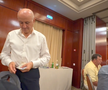 Imagini memorabile de la petrecerea lui Mircea Lucescu! George Copos a „rupt ariciul” buzunarului și a aruncat timid cu bani în lăutari