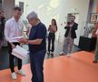 Mircea Lucescu, celebrat la Muzeul Fotbalului, cu tricoul lui Pele în spate » Cadoul special primit de la Andrei Nicolescu