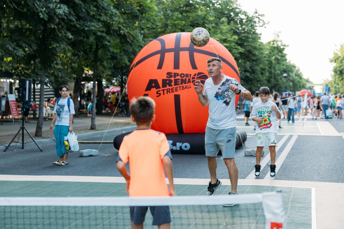 Ploieștiul a făcut show pe bulevard la Sport Arena Streetball » 90 de echipe și peste 320 de jucători au jucat baschet 3x3