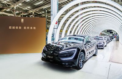 BYD celebrează producția a 13 milioane de autovehicule cu energie nouă