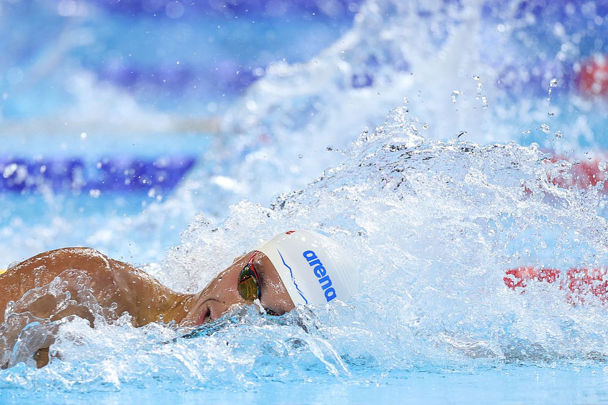 David Popovici, campion mondial la 200 de metri liber în Singapore