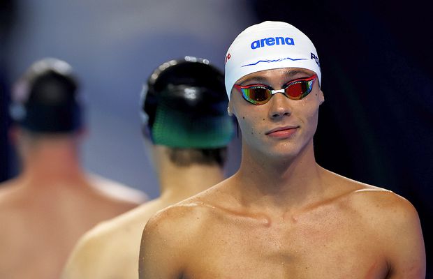 Detaliul remarcat de primul medaliat olimpic al natației masculine românești la cursa lui David Popovici: „Le-am spus colegilor, nu avea cum”