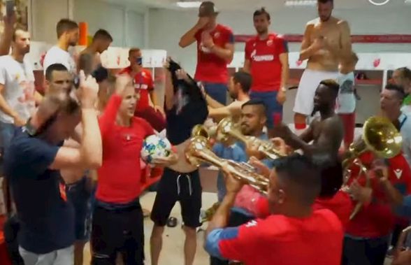 VIDEO Cu fanfara în vestiar! Imagini fabuloase cu jucătorii de la Steaua Roșie Belgrad după calificarea în grupele Ligii