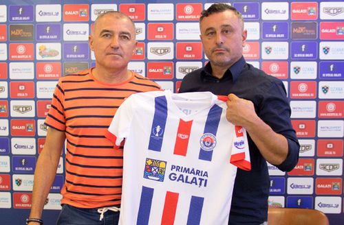 Petre Grigoraș alături de managerul executiv al clubului, Cristi Munteanu