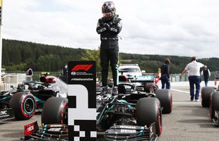 Hamilton din nou în pole position » Dedicație specială din partea campionului en titre
