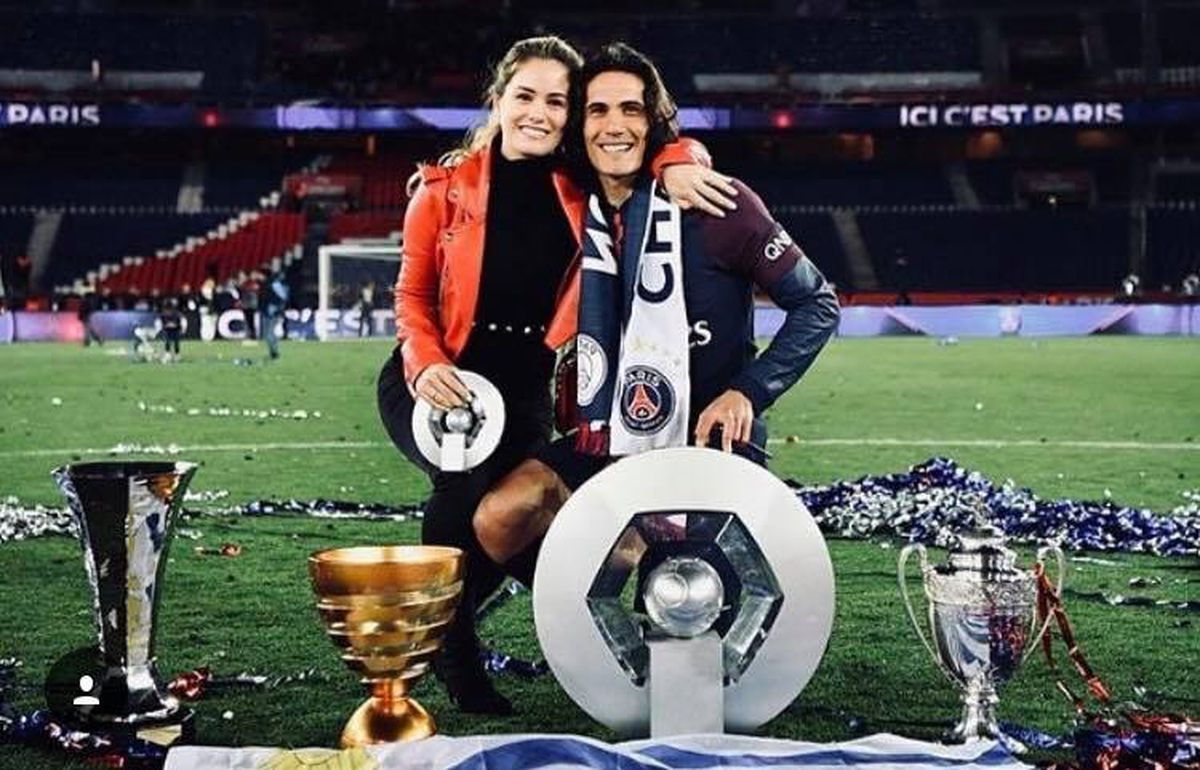 FOTO Dansatoarea de samba de care s-a îndrăgostit pe loc Edinson Cavani: „Probabil cea mai frumoasă femeie din lume”