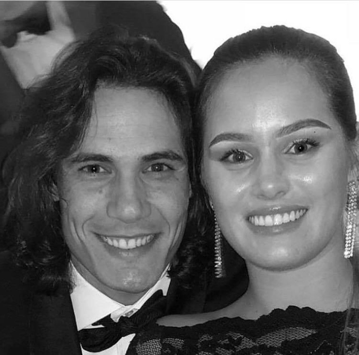 FOTO Dansatoarea de samba de care s-a îndrăgostit pe loc Edinson Cavani: „Probabil cea mai frumoasă femeie din lume”