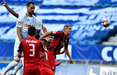 CRAIOVA - ASTRA 2-0. VIDEO Oltenii merg ceas în Liga 1, ajutați și de erorile arbitrilor! Clasamentul ACUM