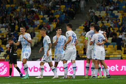 Dinamo Kiev, formația antrenată de Mircea Lucescu (76 de ani), a învins-o cu 7-0 pe Kolos, în runda cu numărul 6 din Ucraina.