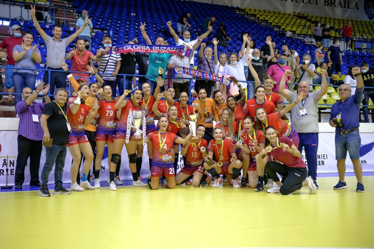 Surpriză imensă în finala Cupei României la handbal feminin » Gloria Buzău a umilit-o pe CSM București!