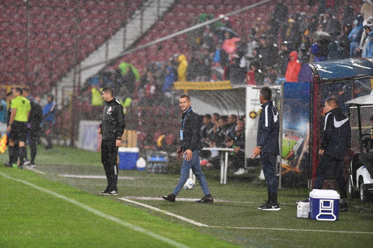 Ovidiu Ceclan > Edi Iordănescu » Note după derby-ul în care FCSB a fost UMILITĂ: antrenorul și 9 jucători ai roș-albaștrilor, corijenți la Cluj!