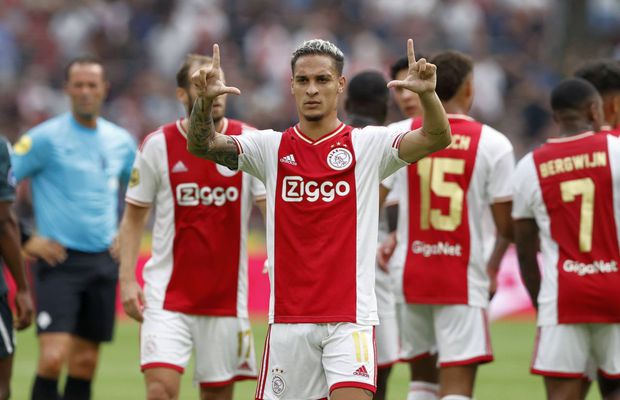 Cel mai scump transfer al verii! Manchester United sparge banca pentru vedeta lui Ajax