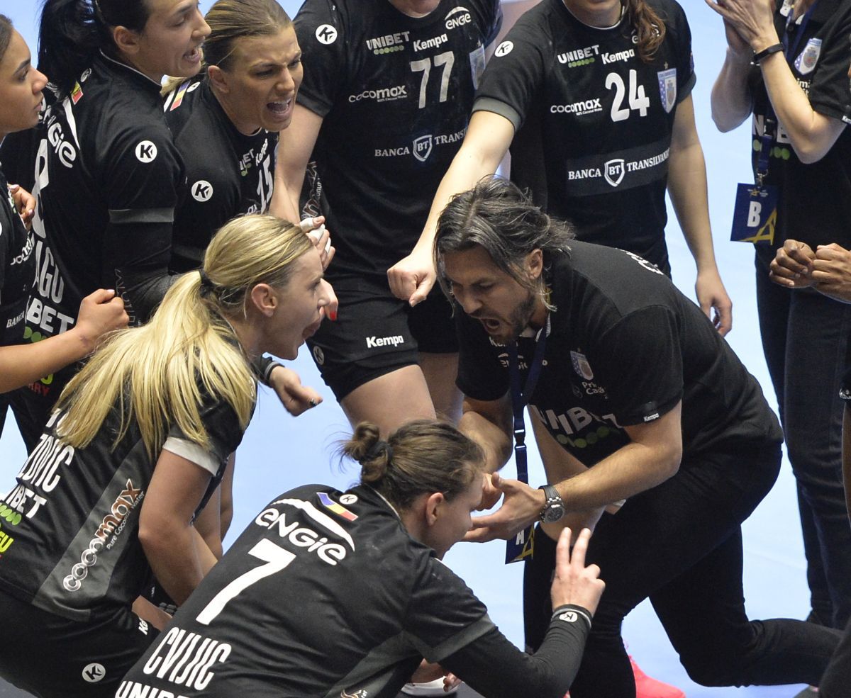 Adrian Vasile încasează 10.000 de euro pe lună de la CSM București, dar nu e mulțumit: „Prin prisma muncii pe care am făcut-o în ultimii doi ani cred că am câștigat puțin!”