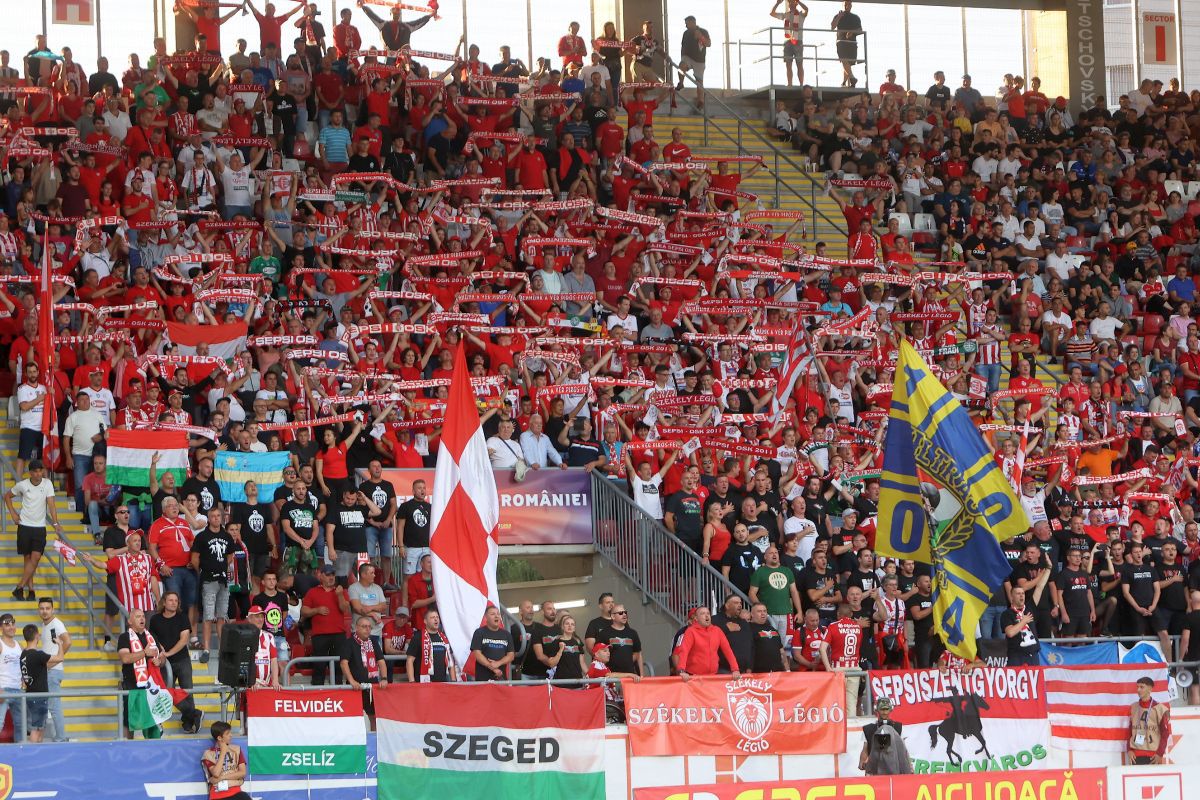 Regulament unicat în fotbalul românesc » Ce pățesc suporterii lui Sepsi dacă încalcă regulile impuse de club: infracțiuni care pot duce la arest!
