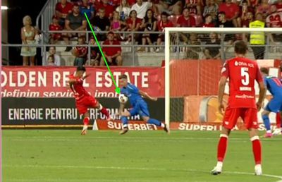Fostul arbitru crede că UTA nu ar fi trebuit să primească penalty-ul din care a egalat-o pe FCSB