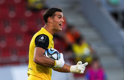 Fotbalist agresat și internat în spital: ar fi fost bătut de fostul iubit al prietenei sale!