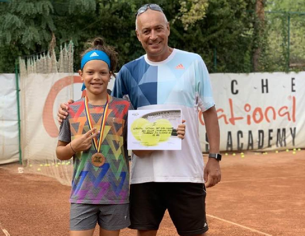Avem viitor! William Văsîi, unul dintre protagoniștii serialului „Pasiune pură”, câștigă turneu după turneu » S-a calificat la Turneul Campionilor, care se joacă în academia lui Nadal!