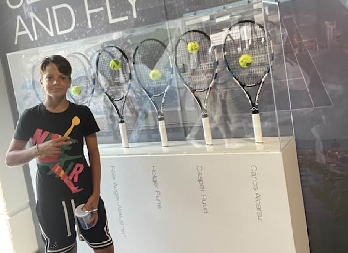 Avem viitor! William Văsîi, unul dintre protagoniștii serialului „Pasiune pură”, câștigă turneu după turneu » S-a calificat la Turneul Campionilor, care se joacă în academia lui Nadal!