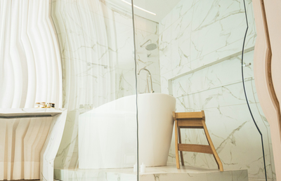 De ce e mai buna o cada de baie cu hidromasaj daca ai probleme cu coloana vertebrala?