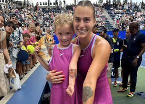 Aryna Sabalenka și sprijinul neașteptat din tribună: „Cât de adorabilă poate fi?”