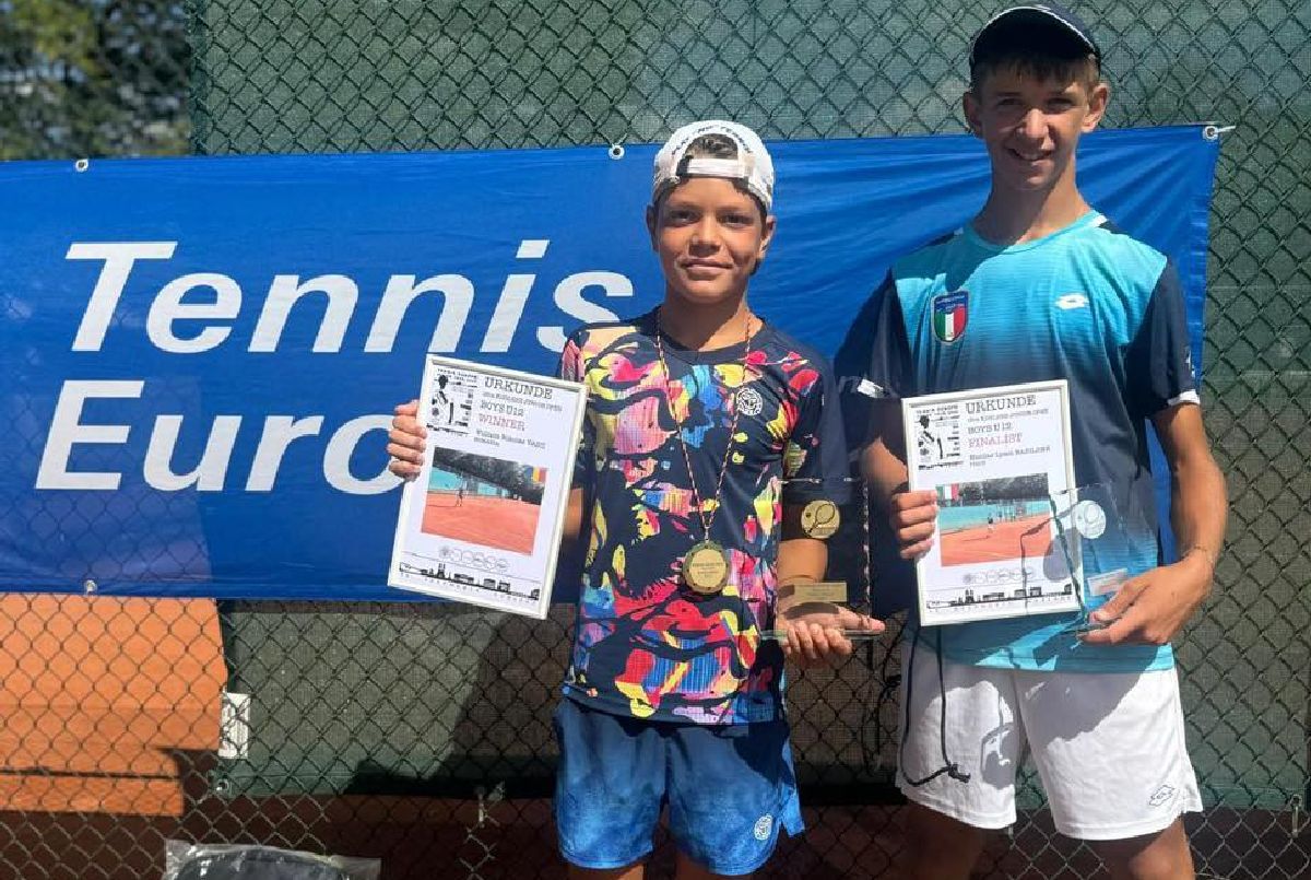 Avem viitor! William Văsîi, unul dintre protagoniștii serialului „Pasiune pură”, câștigă turneu după turneu » S-a calificat la Turneul Campionilor, care se joacă în academia lui Nadal!