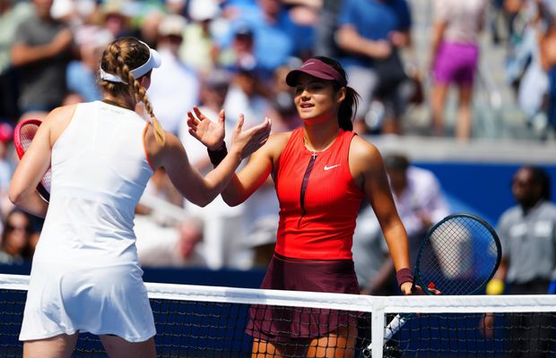 Emma Răducanu, învinsă clar de Elena Rybakina la US Open