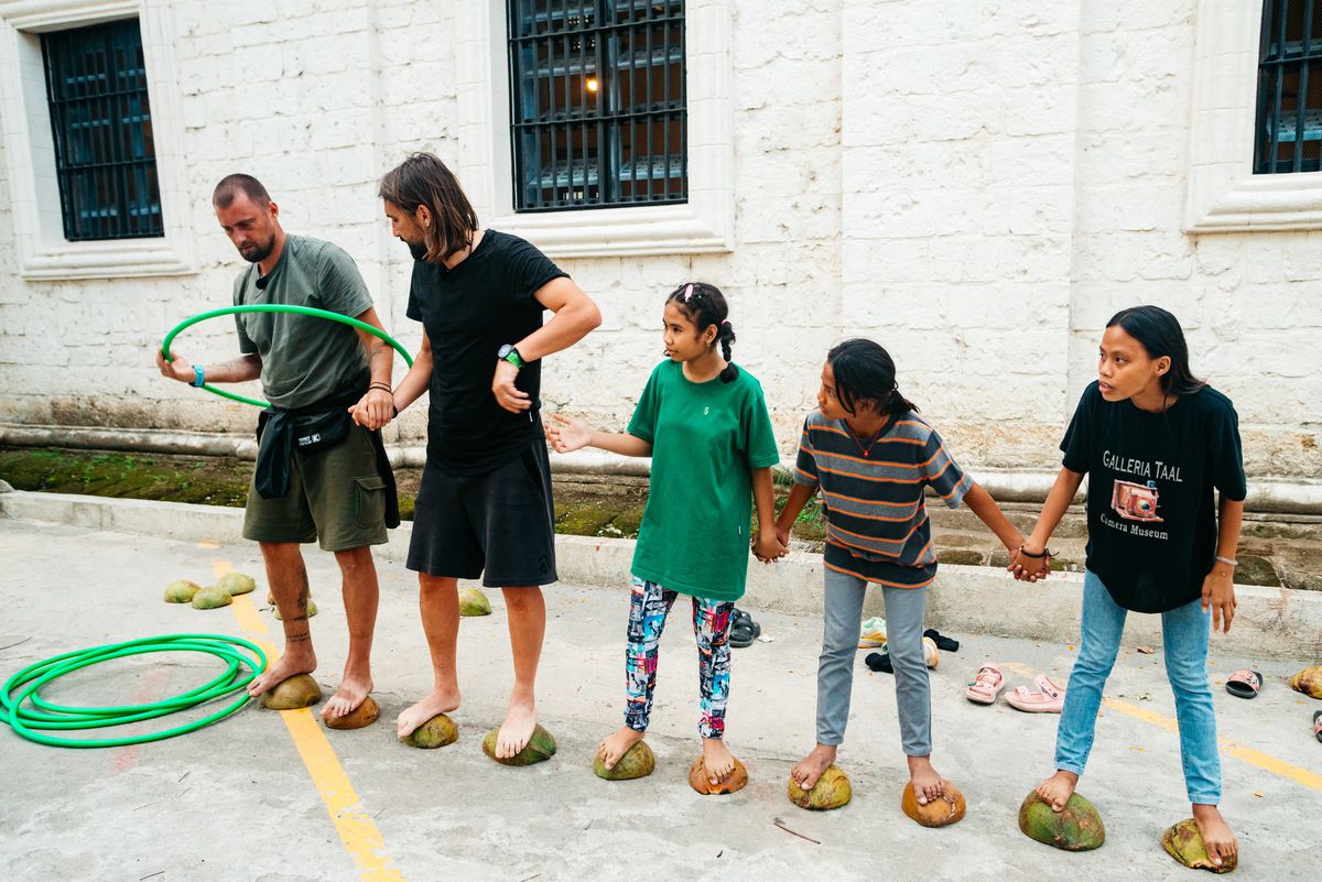 „Nu aveau Google Maps, nu voiau să vorbească” » Ce surpriză pregătește Gabi Tamaș după ce a câștigat cu Dan Alexa la Asia Express: „Merg la ceva mai tare! Pe o insulă pustie”