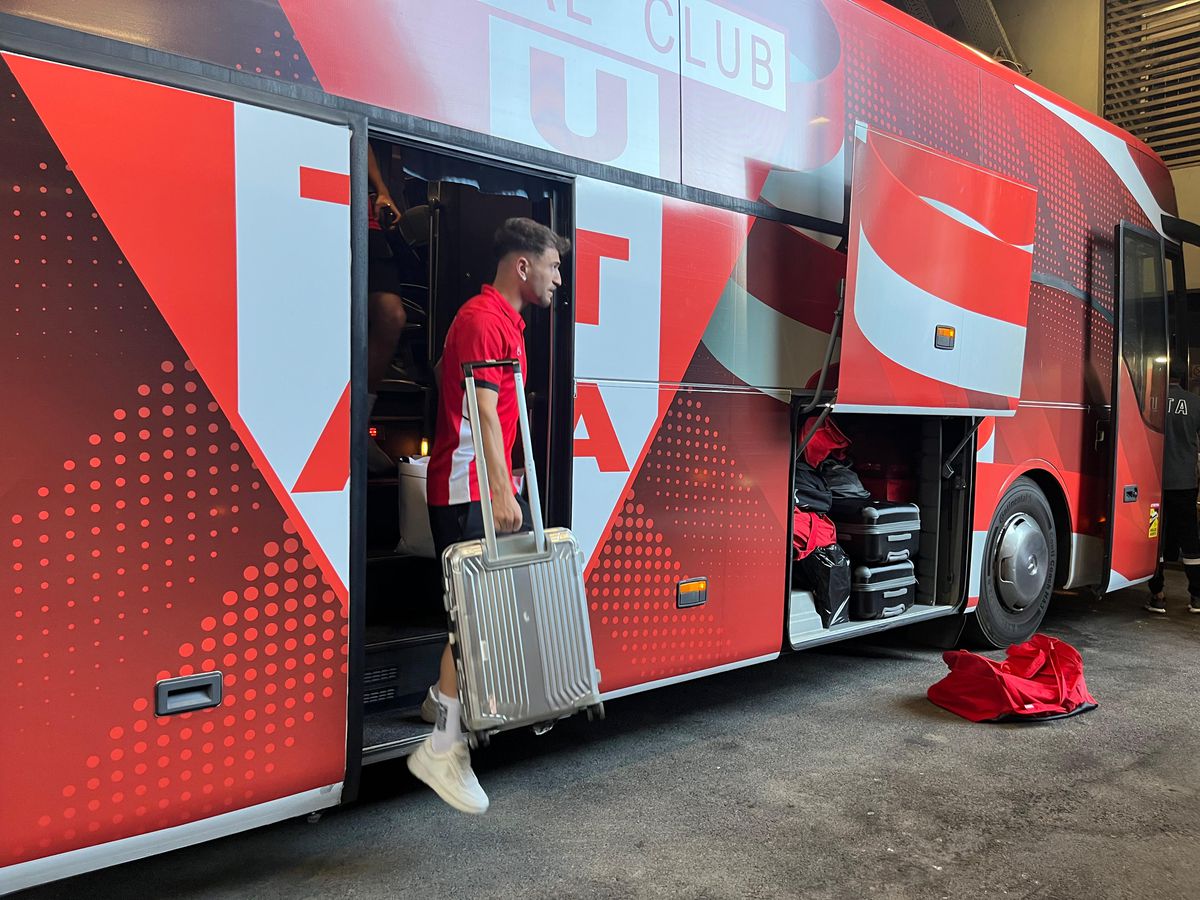 Imagini înainte de Rapid - UTA