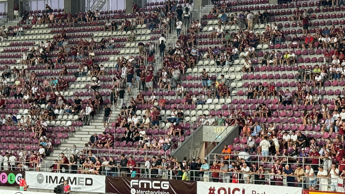 Imagini înainte de Rapid - UTA