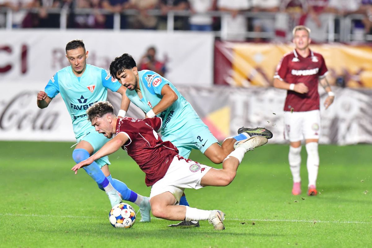 Alex Dobre: „Încă avem mult de lucru, suntem conștienți” » Reverență din studio: „Jucător pentru care mergi la stadion!”