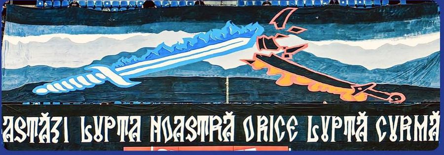 Scene cum rar se văd la Craiova! Cadoul primit de Mirel Rădoi a făcut deliciul serii în Bănie + Detaliul din spatele scenografiei anti-UEFA