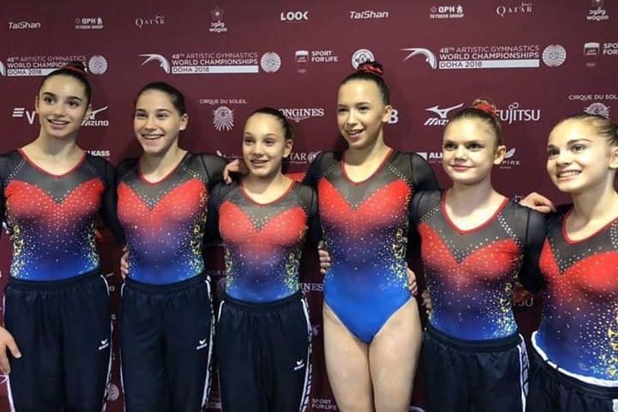 Ivănuș, Iacob, Crișan, Ghiciuc, Golgotă și Holbură au reprezentat România la CM 2018, primele două au ales să se retragă în acest an (foto: FRG) Ivănuș, Iacob, Crișan, Ghiciuc, Golgotă și Holbură au reprezentat România la CM 2018, primele două au ales să se retragă în acest an (foto: FRG)