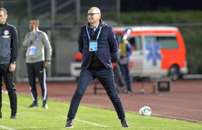 EXCLUSIV Detalii despre plecarea lui Leo Grozavu de la Sepsi » De ce întârzie rezilierea, 4 nume importante pe listă și condiția clubului