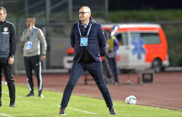 EXCLUSIV Detalii despre plecarea lui Leo Grozavu de la Sepsi » De ce întârzie rezilierea, 4 nume importante pe listă și condiția clubului