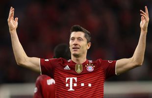 Sub ochii lui Mircea Lucescu, Lewandowski a dat un nou recital! Cifre fabuloase pentru atacantul lui Bayern