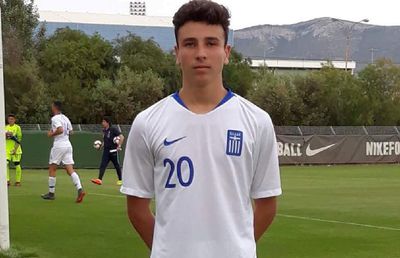 L-am găsit pe românul convocat la naționalele Greciei » Povestea neștiută a fotbalistului ajuns între timp pe vapor: „Oare cum stăteau lucrurile dacă mergeam la Hagi?”