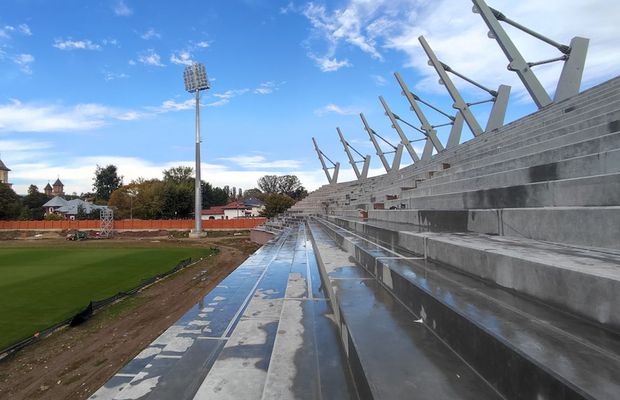 Stadionul din Liga 1 nu poate fi inaugurat după 3 ani și 15 milioane de euro investite » Ultima problemă: apa infiltrată în tribune