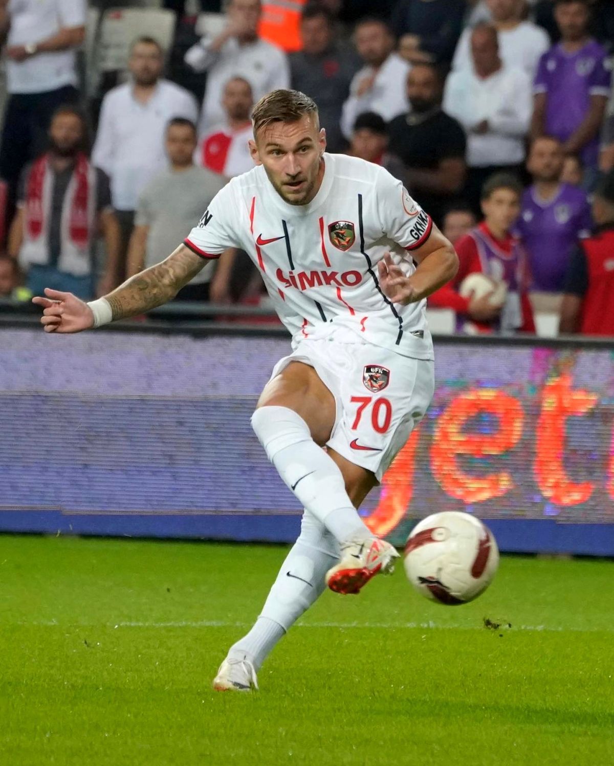 Marius Șumudică, a doua victorie consecutivă în Turcia » Gaziantep a urcat deasupra zonei roșii a clasamentului! Gol marcat de fostul atacant de la Viitorul