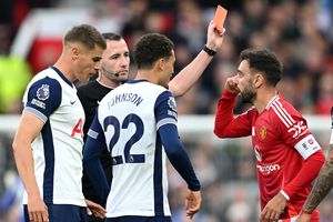 Manchester United - Tottenham, capul de afiș din etapa a 6-a în Premier League » Oaspeții conduc pe Old Trafford, gazdele au rămas în 10