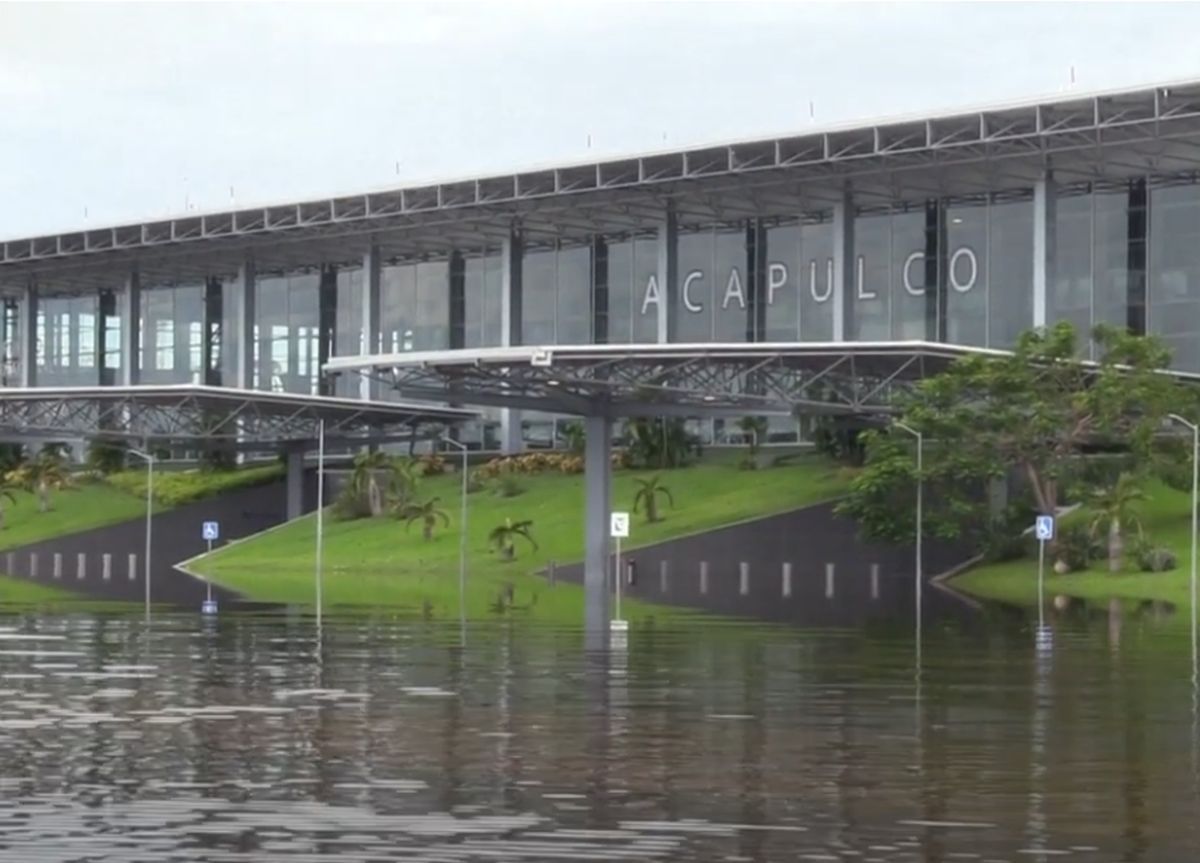 Uraganul John a devastat arena de 500 de milioane de euro » Împrejurimile, inundate complet