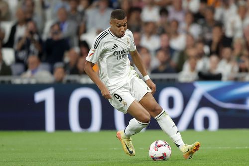 Kylian Mbappe, în acțiune în tricoul blanco al lui Real Madrid / Foto: Getty Images